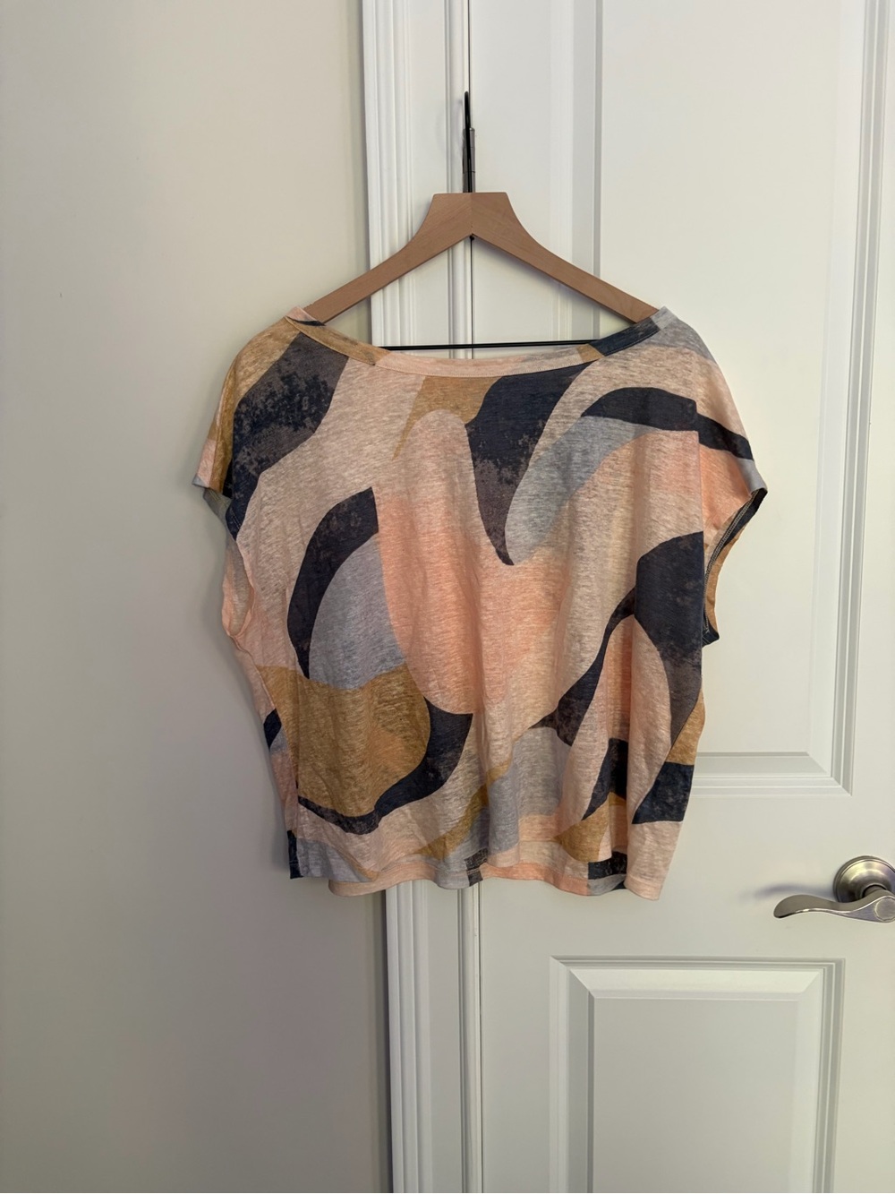Rachel Zoe Abstract Swirl Short Sleeve Top in Peach, Navy and Gold